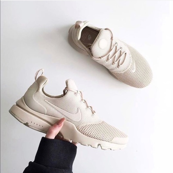 Nike presto fly sneakers - Picture 2 of 5